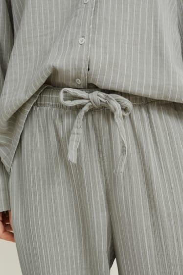Kobiety - Spodnie od piżamy - w paski - jasnozielony