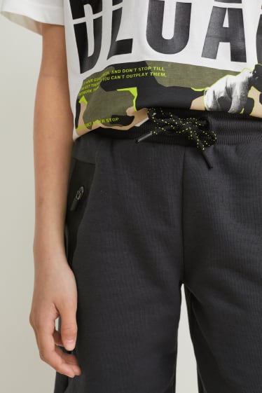 Nen - Pantalons curts de xandall - gris fosc