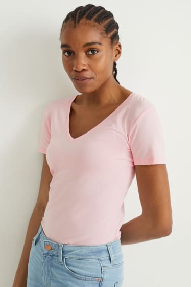 Women - Basic T-shirt - rose
