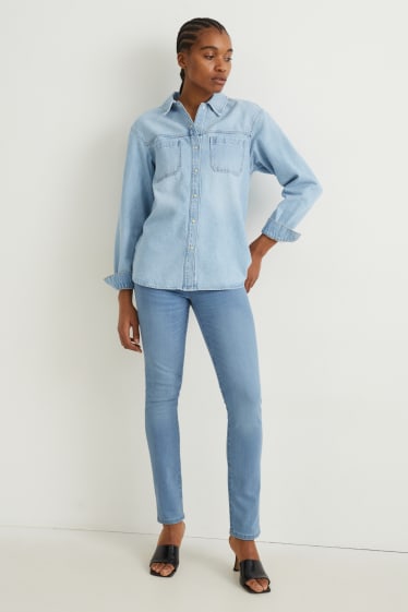 Femmes - Slim jean - mid waist - LYCRA® - jean bleu clair