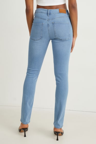 Femmes - Slim jean - mid waist - LYCRA® - jean bleu clair