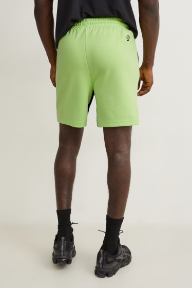 Hommes - Short en molleton - vert clair