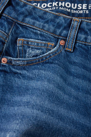 Adolescenți și tineri - CLOCKHOUSE - pantaloni scurți de blugi - talie înaltă - denim-albastru