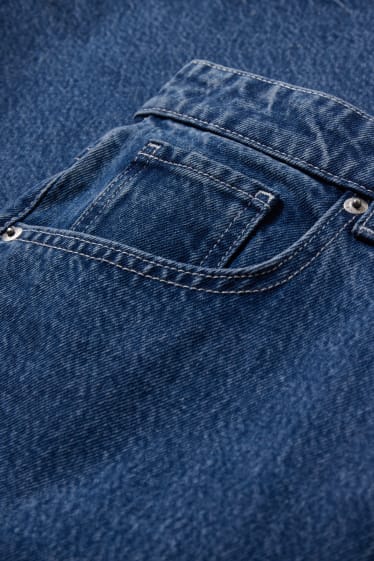 Home - Texans curts - texà blau clar