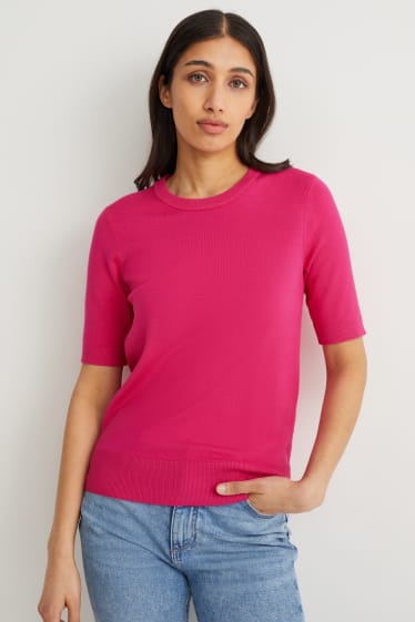 Women - Knitted jumper - short sleeve - pink