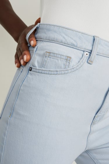 Dona - Mom jeans - high waist - texà blau clar