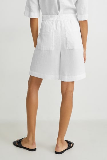 Femmes - Short en lin - high waist - blanc