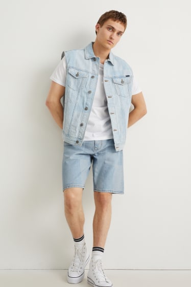 Herren - Jeans-Shorts - helljeansblau