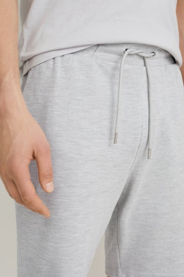 Bărbați - Pantaloni scurți trening - gri deschis melanj