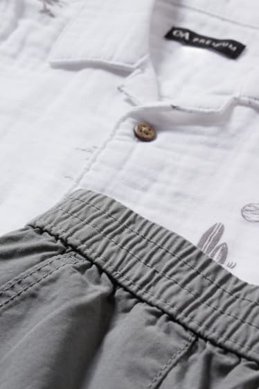 Nen/a - Conjunt - camisa i bermudes - 2 peces - blanc/gris