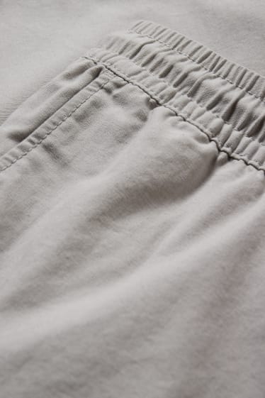 Uomo - Shorts - grigio
