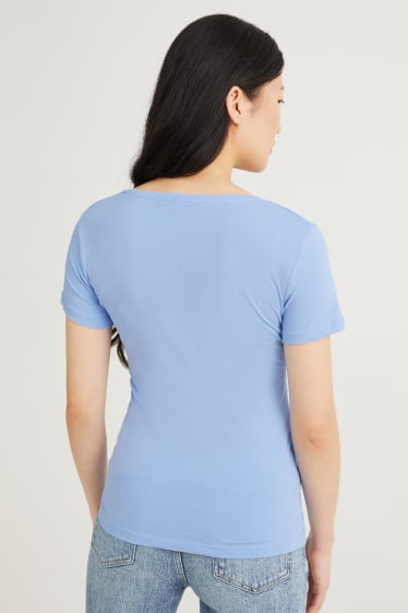 Femei - Tricou - albastru deschis