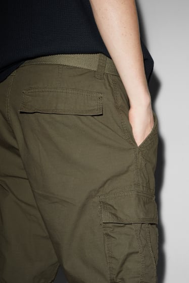 Men - Cargo shorts with belt - khaki