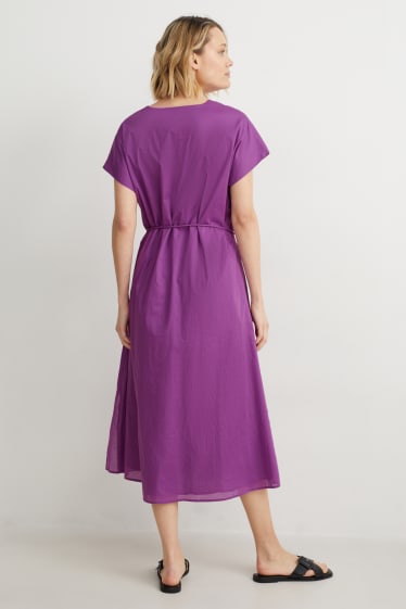 Women - Dress - violet