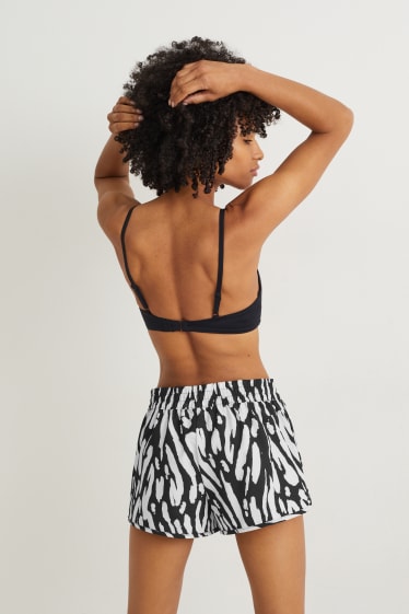 Femmes - Short de bain - LYCRA® XTRA LIFE™ - noir / blanc