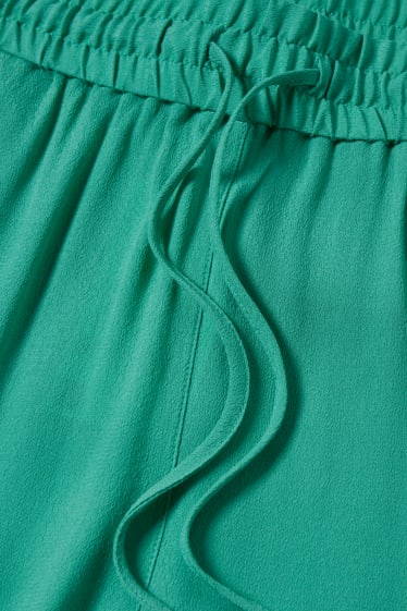 Damen - Basic-Shorts - Mid Waist - grün