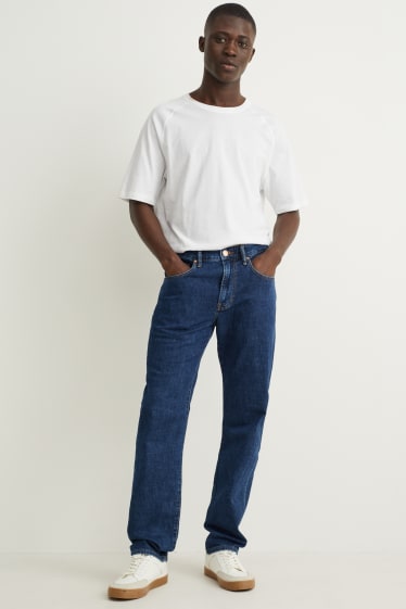 Hommes - Jean coupe droite - jean bleu