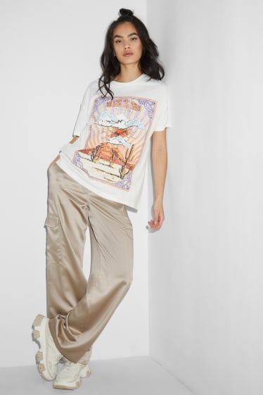 Femmes - CLOCKHOUSE - pantalon cargo en satin - mid waist - wide leg - beige