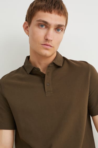Hombre - Polo - caqui