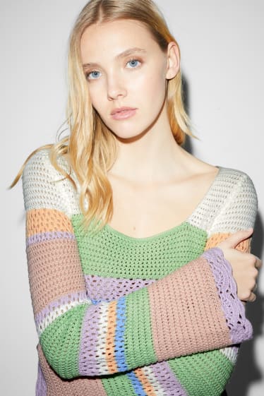 Donna - CLOCKHOUSE - maglione dal taglio corto - a righe - colorato