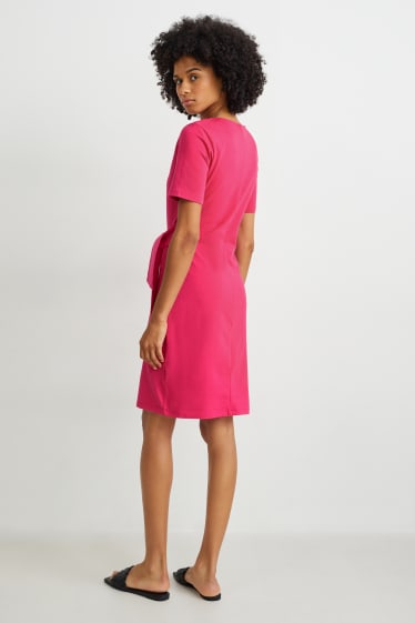 Mujer - Vestido con detalle de nudo - fucsia