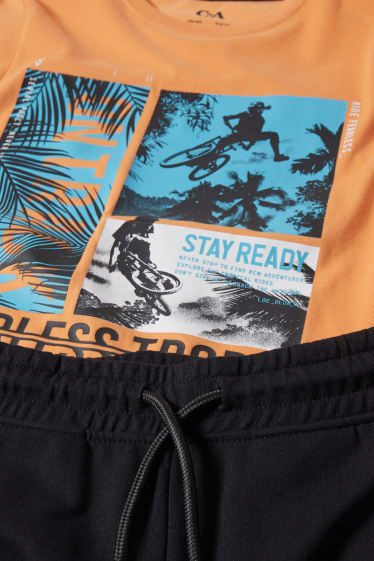 Kinder Jungen - Set - Kurzarmshirt und Sweatshorts - 2 teilig - orange