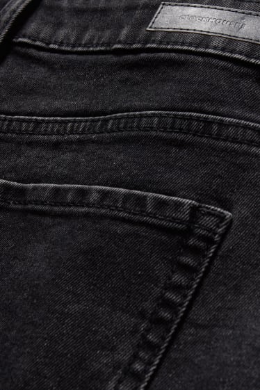 Femei - CLOCKHOUSE - pantaloni scurți de blugi - talie joasă - LYCRA® - denim-gri închis