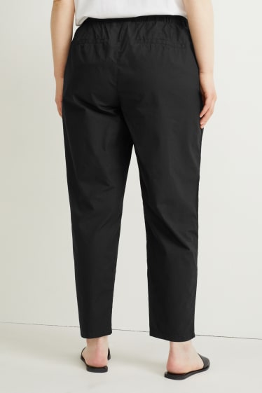 Women - Trousers - mid-rise waist - tapered fit - black