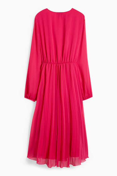 Women - Chiffon dress - pleated - pink