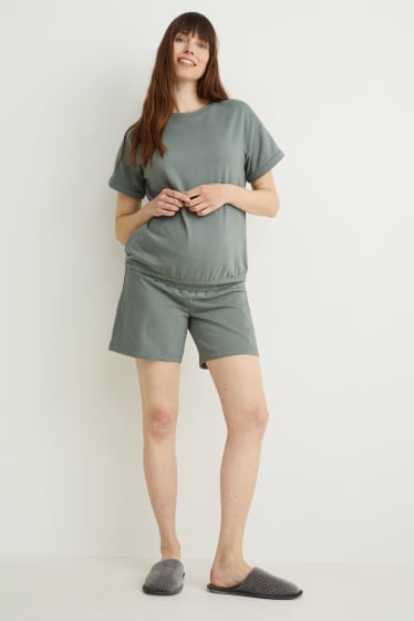 Damen - Set - Umstands-T-Shirt und -Shorts - 2 teilig - grün