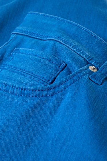 Men - Denim shorts - LYCRA® - blue