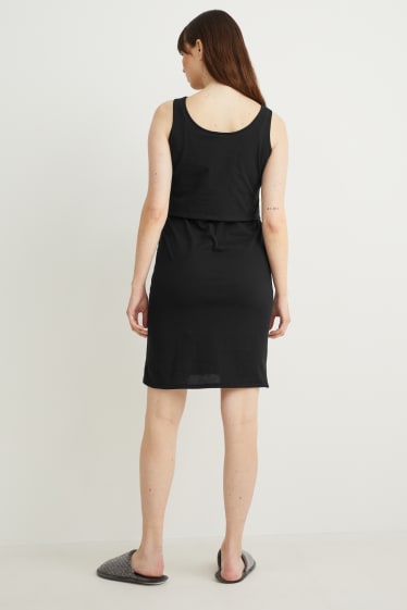 Women - Nursing nightdress - black