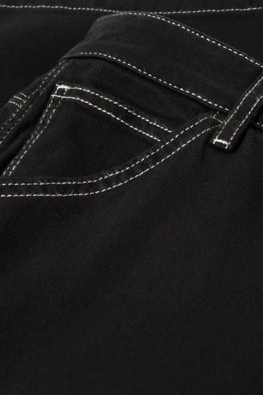 Hommes - Short cargo en jean - noir