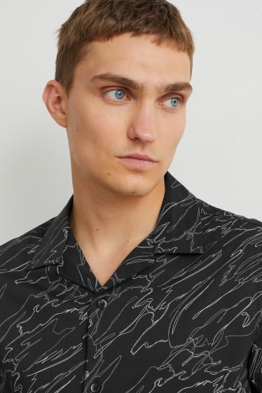 Pánské - Košile - slim fit - klopový límec - snadné žehlení - černá
