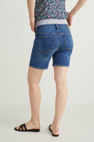 Femmes - Jean de grossesse - short en jean - LYCRA® - jean bleu