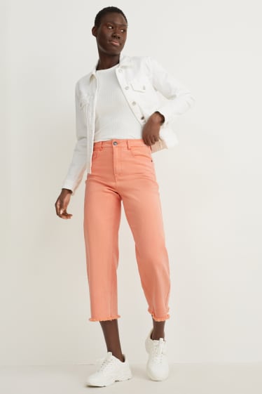 Women - Wide leg jeans - high waist - coral