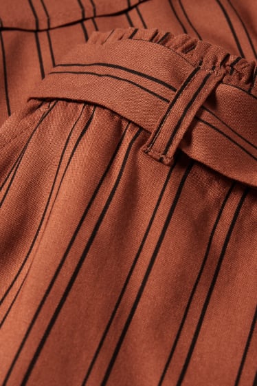 Women - Shorts - mid-rise waist - striped - brown