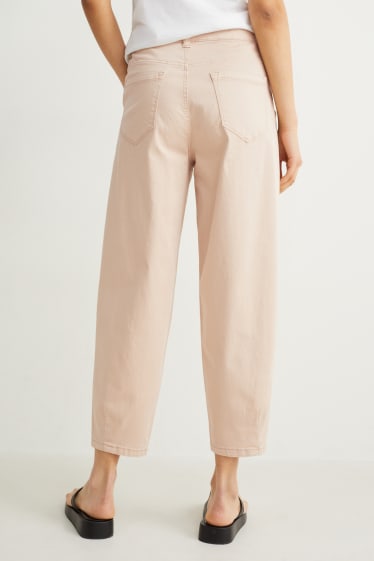 Dames - Chino - mid waist - tapered fit - beige