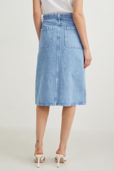 Damen - Jeansrock mit Gürtel - helljeansblau