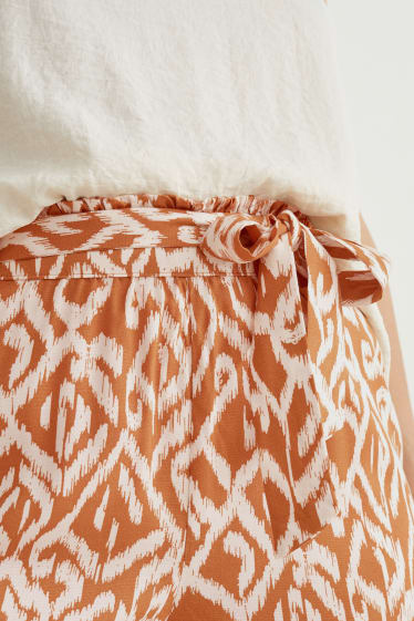 Dames - Short - mid waist - met patroon - bruin