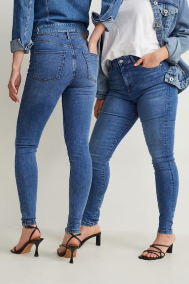 Femmes - Skinny jean - high waist - LYCRA® - jean bleu