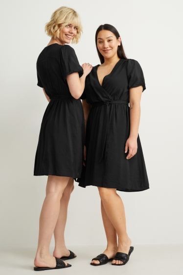 Women - Wrap dress - black