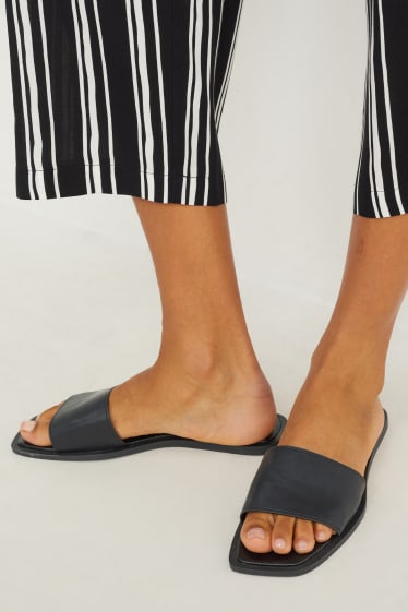 Dames - Sandaaltjes - imitatieleer - zwart