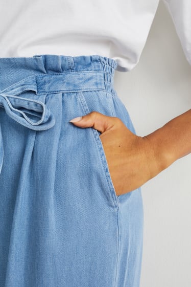 Donna - Pantaloni di stoffa - vita alta - gamba larga - jeans azzurro