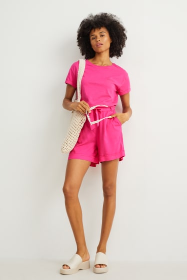 Women - Shorts - high waist - pink