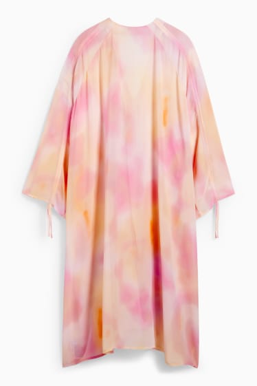 Women - Kimono - patterned - rose