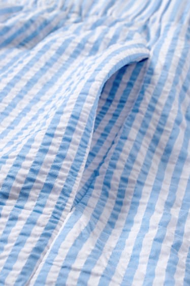 Women - Shorts - mid-rise waist - striped - white / light blue