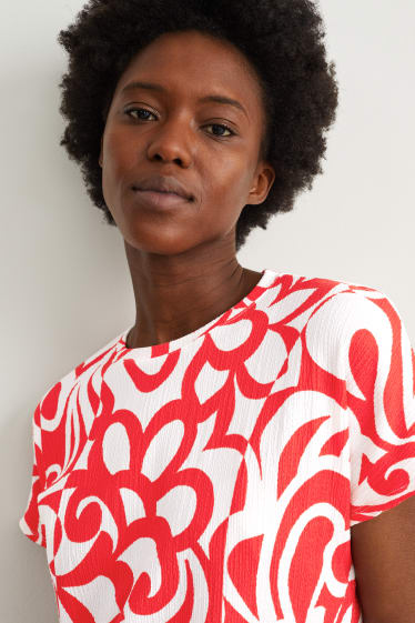 Women - T-shirt with knot detail - red / cremewhite