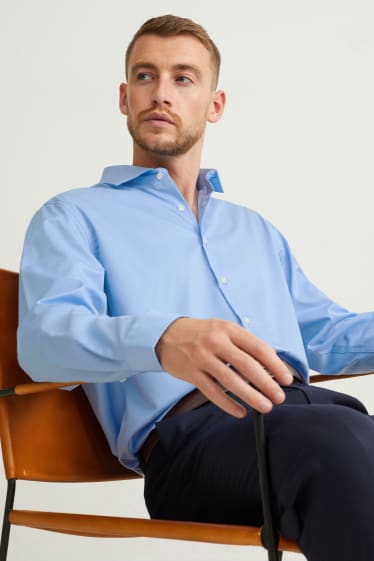 Uomo - Camicia business - regular fit - colletto alla francese - senza necessità di stiratura - azzurro