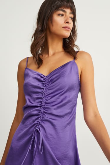 Kobiety - Sukienka o linii A - purpurowy